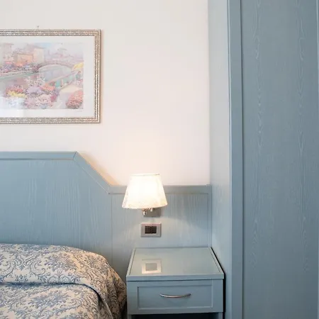 Ariston Hotel