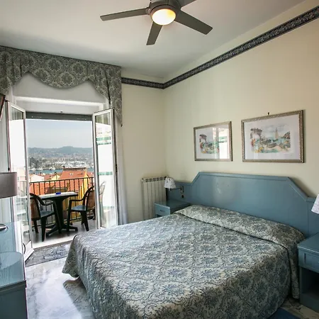 Hotel Ariston 3*