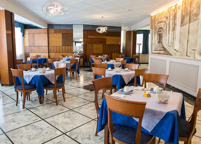 Hotel Ariston 3*